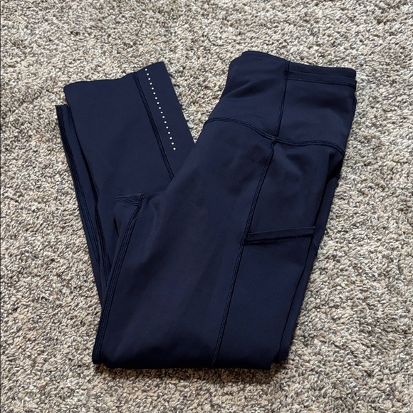 Lululemon Fast & Free Crop II *Nulux 19" size 4 - Picture 1 of 7